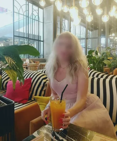Aina, 38 años