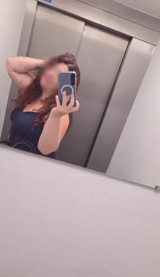 Alba, 34 años