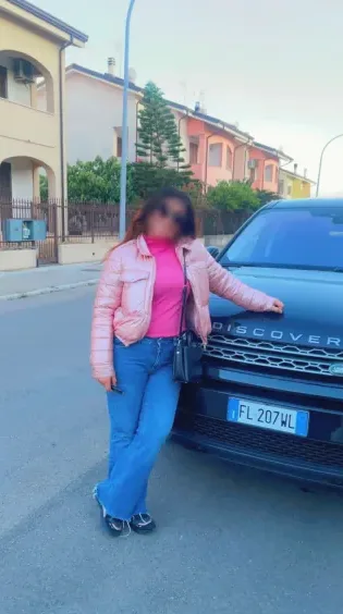 Nayara, 36 años